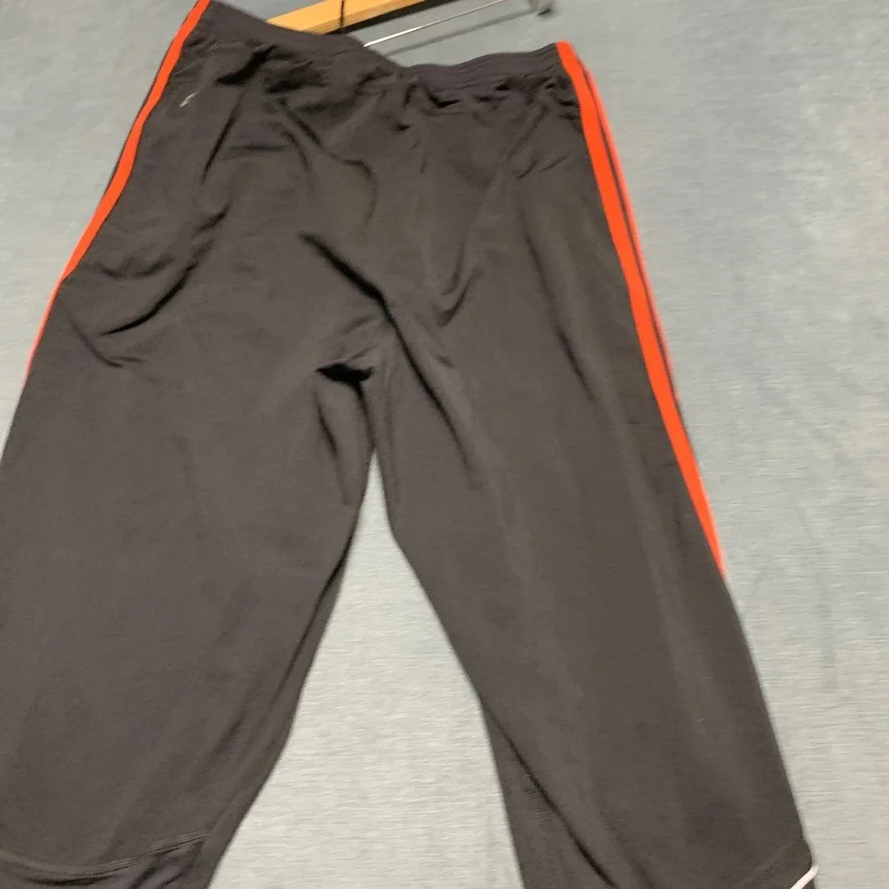 Adidas Climalite Training Pants Mens M Black Red Striped Drawstring Activewear